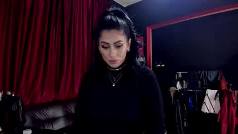 MissPuffyLove online show from 10/16/25, 06:36