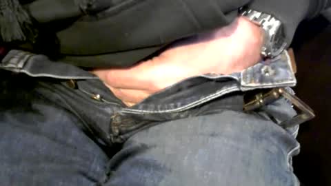 Snapshot of pumpkin3000 chatting on 12/22/24, 01:33 pumpkin3000 online show from 12/22/24, 01:33