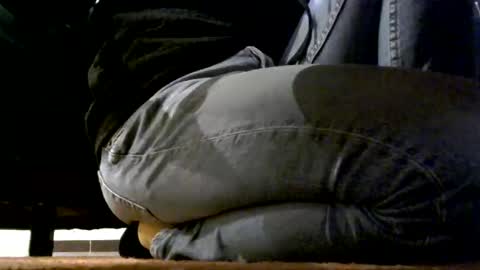 Snapshot of pumpkin3000 chatting on 12/28/24, 01:50 pumpkin3000 online show from 12/28/24, 01:50