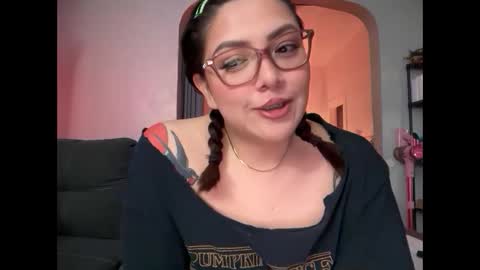 Pumpkin bunny online show from 12/21/25, 11:34