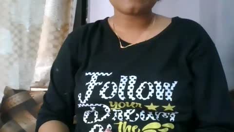 Snapshot of puneripiya chatting on 01/02/25, 01:08 sania 141414 online show from 01/02/25, 01:08