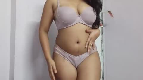 Snapshot of puneripiya chatting on 03/14/26, 09:09 sania 141414 online show from 03/14/26, 09:09