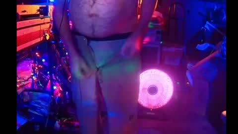 punkrunr083 online show from 05/27/26, 08:55