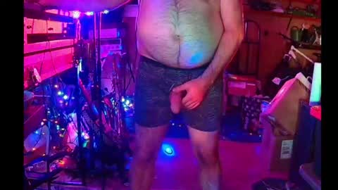 punkrunr083 online show from 06/01/26, 08:49