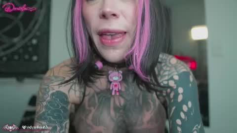 Snapshot of punkyfoxx chatting on 03/11/26, 01:06 punkyfoxx online show from 03/11/26, 01:06