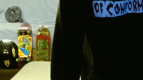 Snapshot of punkypapi chatting on 10/29/25, 03:53 Jojo online show from 10/29/25, 03:53