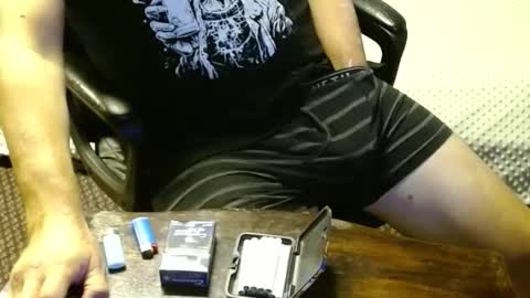 Snapshot of punkypapi chatting on 11/02/25, 06:16 Jojo online show from 11/02/25, 06:16