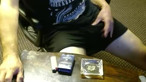 Snapshot of punkypapi chatting on 11/12/25, 08:48 Jojo online show from 11/12/25, 08:48