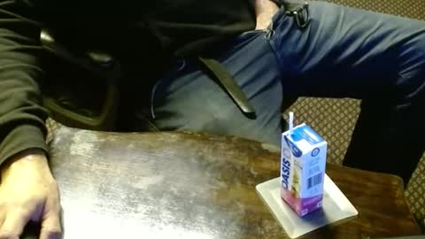 Snapshot of punkypapi chatting on 11/16/25, 07:03 Jojo online show from 11/16/25, 07:03