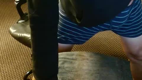 Snapshot of punkypapi chatting on 11/22/25, 03:38 Jojo online show from 11/22/25, 03:38