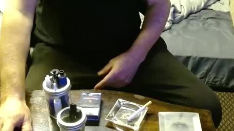 Snapshot of punkypapi chatting on 11/30/25, 08:18 Jojo online show from 11/30/25, 08:18