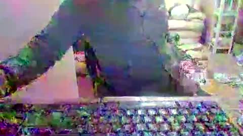 pup_y online show from 12/01/25, 05:40