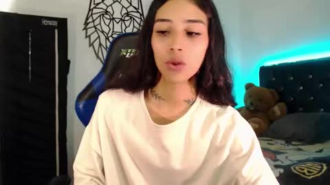 Cris online show from 11/06/25, 05:25