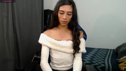 Snapshot of pupi_wolf chatting on 02/19/26, 05:42 Cris online show from 02/19/26, 05:42