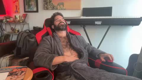 Pup Scritch online show from 01/06/26, 05:49