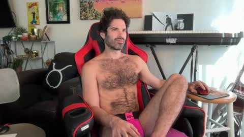 Pup Scritch online show from 05/21/26, 03:52