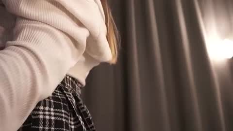 Ariana online show from 06/11/26, 12:32