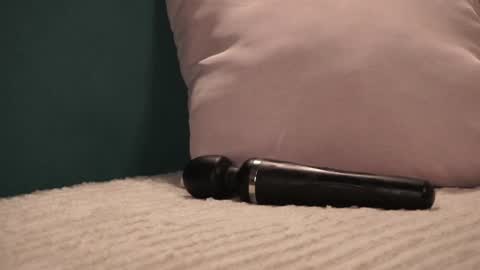 Ariana online show from 06/22/26, 03:25