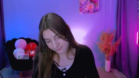 Snapshot of pure_radiance chatting on 02/19/25, 03:49 Ask me3 online show from 02/19/25, 03:49