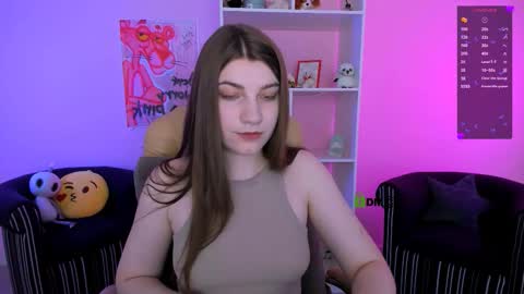 Snapshot of pure_radiance chatting on 09/21/25, 08:27 Ask me3 online show from 09/21/25, 08:27