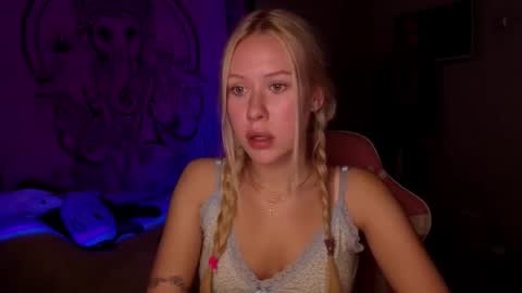 Snapshot of pureeangel chatting on 03/03/26, 07:42 Megan online show from 03/03/26, 07:42