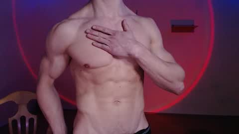 Snapshot of puremenshape chatting on 02/14/26, 08:33 puremenshape online show from 02/14/26, 08:33