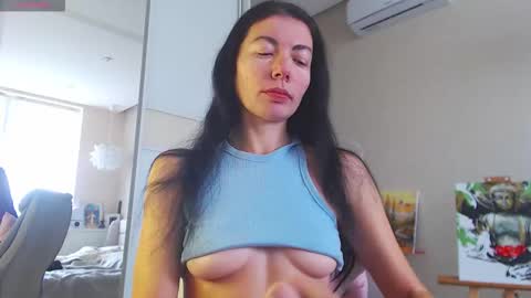 Marina online show from 11/28/25, 10:07