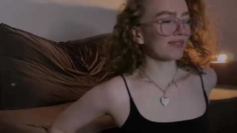 Marie online show from 02/15/25, 11:58