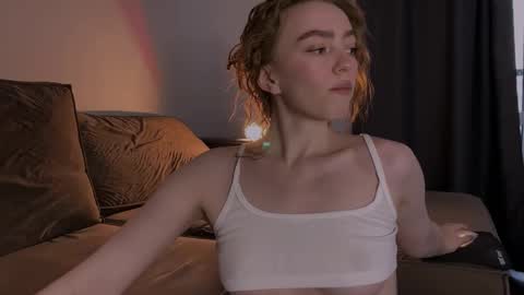 Marie online show from 03/01/25, 10:55