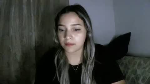 Snapshot of purple_23 chatting on 03/06/26, 06:10 Lizzy online show from 03/06/26, 06:10