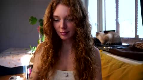 Snapshot of purple_baby chatting on 05/01/26, 03:16 Sasha wait you here 6 of November. will celebrate my B- day online show from 05/01/26, 03:16