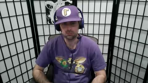 Snapshot of purple_collij_prof chatting on 04/28/26, 04:06 Purple online show from 04/28/26, 04:06