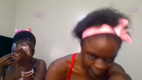 purple_honey1 online show from 05/13/26, 04:15
