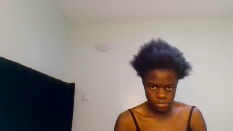 Snapshot of purple_honey2 chatting on 06/25/26, 10:31 Honey online show from 06/25/26, 10:31