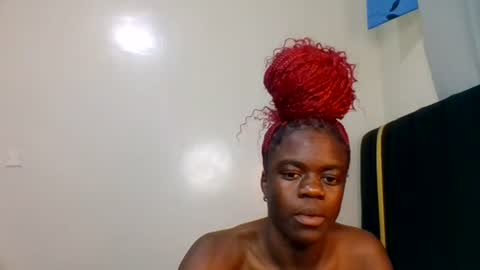 Snapshot of purple_honey2 chatting on 07/28/26, 06:20 Honey online show from 07/28/26, 06:20