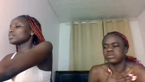 Snapshot of purple_honey2 chatting on 07/31/26, 06:29 Honey online show from 07/31/26, 06:29