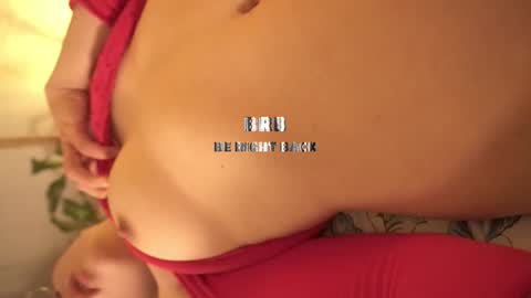 Snapshot of purple_opal chatting on 10/31/25, 07:04 Vero online from Tuesday to Sunday online show from 10/31/25, 07:04