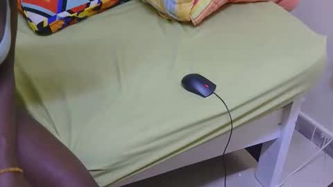 purple Rain online show from 12/04/25, 07:00