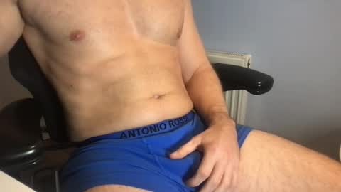 purplelamb1984 online show from 10/29/25, 10:06