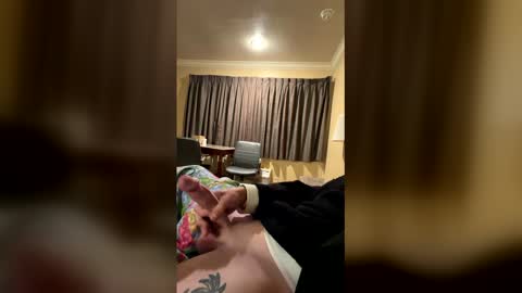 purplepoltergeistx online show from 05/12/26, 06:32