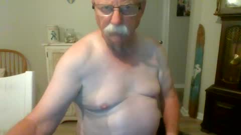 Snapshot of purpleshroom chatting on 06/29/26, 03:46 purpleshroom online show from 06/29/26, 03:46