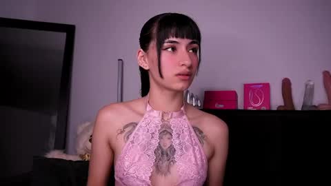 Snapshot of purplesnake_ chatting on 03/22/26, 03:32 Alynn online show from 03/22/26, 03:32