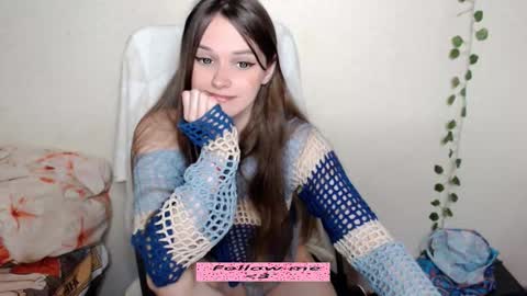 Snapshot of purretta chatting on 11/05/25, 03:17 Mishel online show from 11/05/25, 03:17