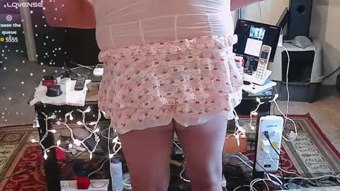 puss123176428 online show from 02/21/25, 09:00