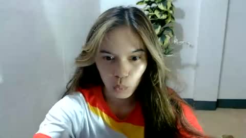Snapshot of pussiswet_xx chatting on 07/02/26, 12:22 jessy online show from 07/02/26, 12:22