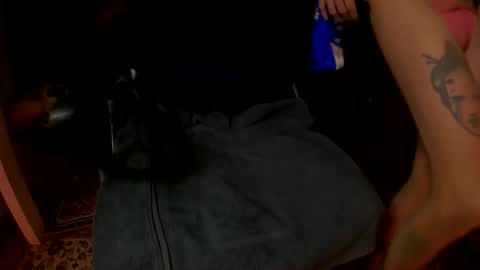 Snapshot of pussyandcocksucker chatting on 12/09/24, 04:01 pussyandcocksucker online show from 12/09/24, 04:01