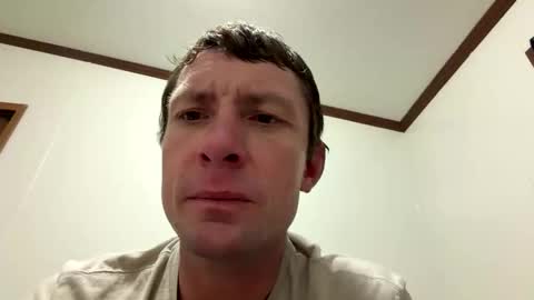 Snapshot of pussybountyhunterr chatting on 05/02/26, 02:38 pussybountyhunterr online show from 05/02/26, 02:38