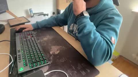 Snapshot of pussylickersucks77 chatting on 03/23/26, 09:46 pussylickersucks77 online show from 03/23/26, 09:46