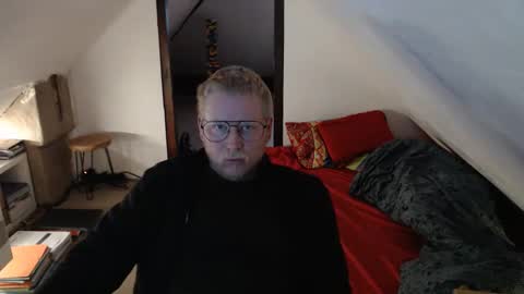 Snapshot of pussylovercb chatting on 03/16/26, 02:10 pussylovercb online show from 03/16/26, 02:10