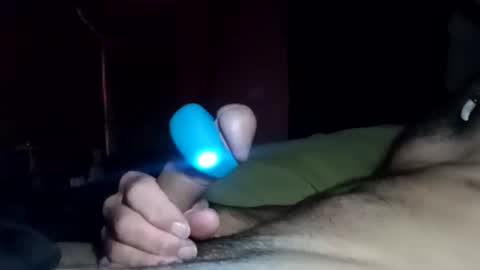 Snapshot of pussyluver420kik909587 chatting on 09/22/25, 04:47 Pussyluver420 online show from 09/22/25, 04:47